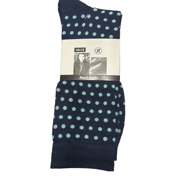3/$18 National Mills Men's Blue Polka Dot Socks NWT - Picture 1 of 2